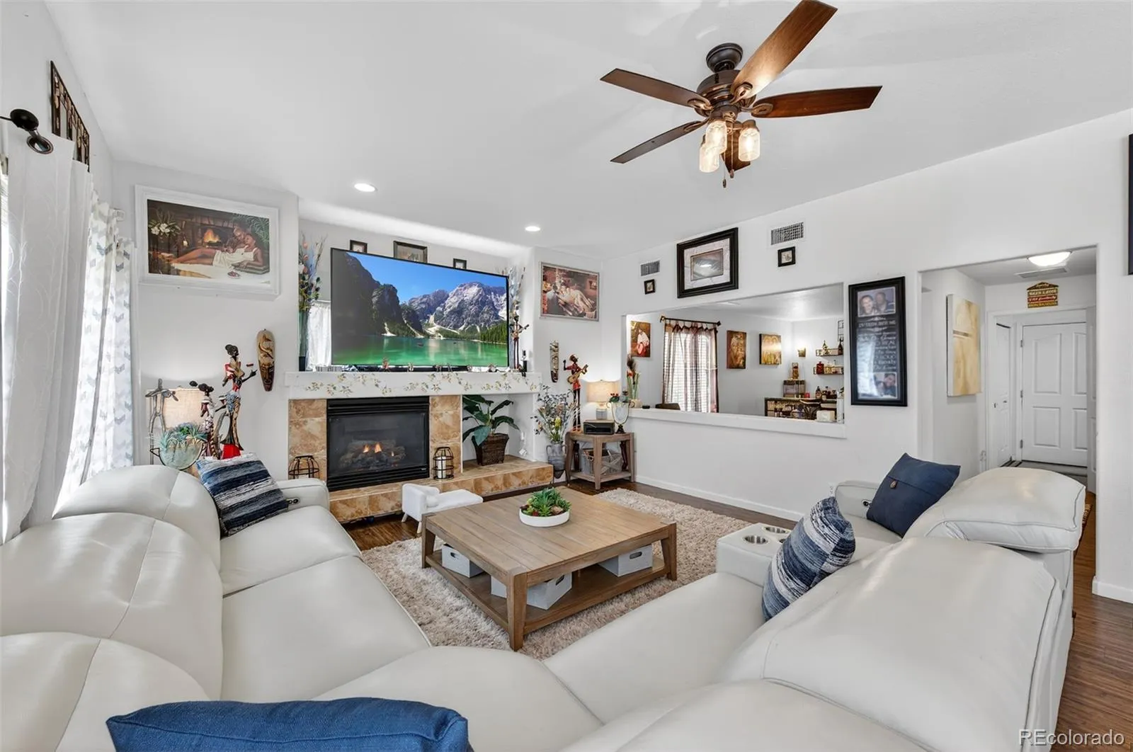 11886 Helena Street Commerce City CO 80022 | MLS #REC2523482 04092026045303 1600 16