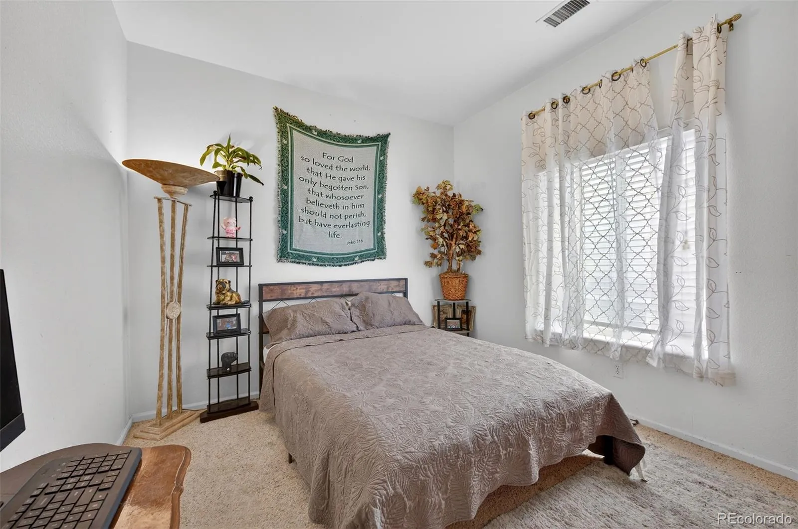 11886 Helena Street Commerce City CO 80022 | MLS #REC2523482 04092026045303 1600 28