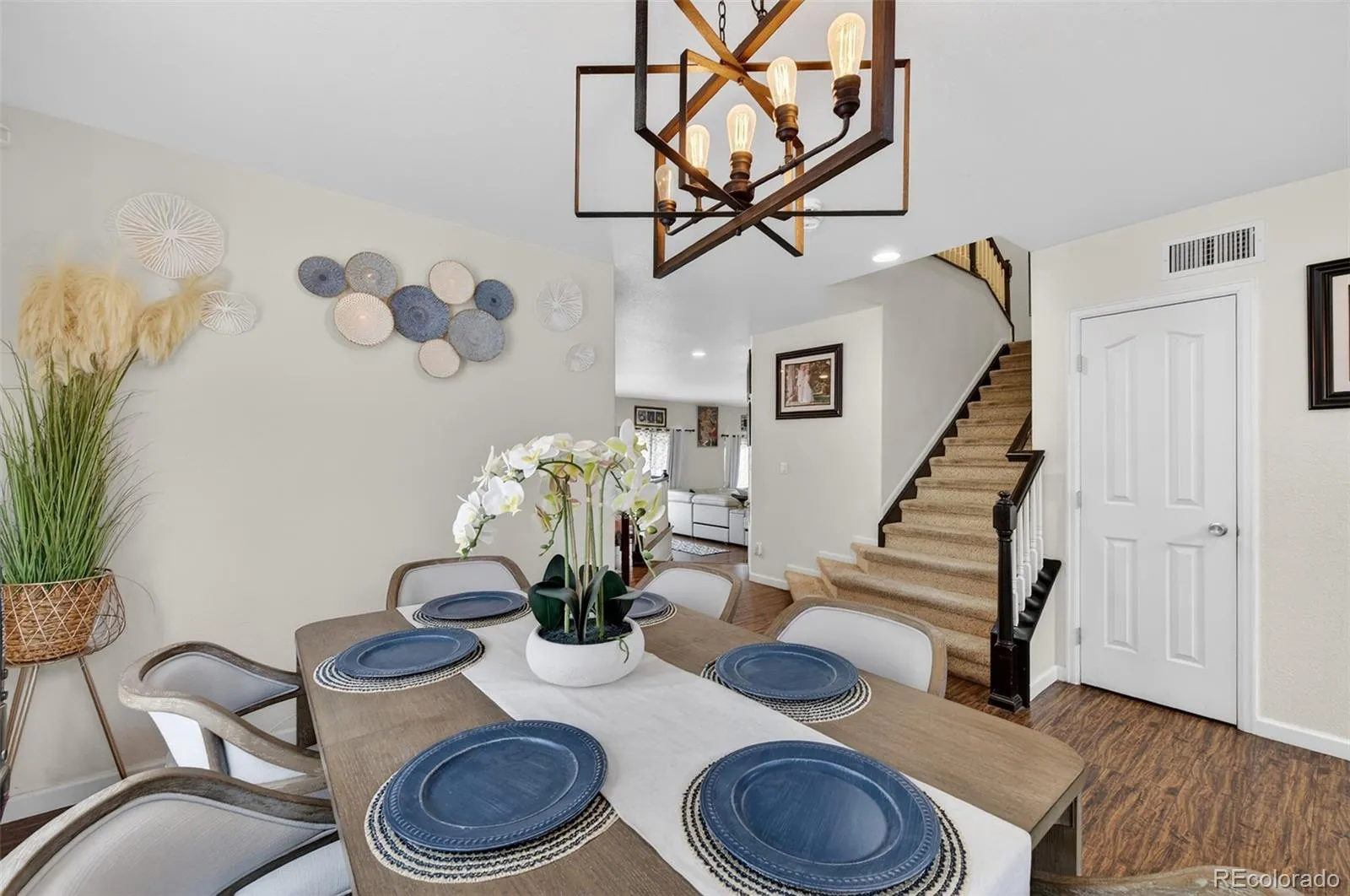 11886 Helena Street Commerce City CO 80022 | MLS #REC2523482 04092026045303 1600 9
