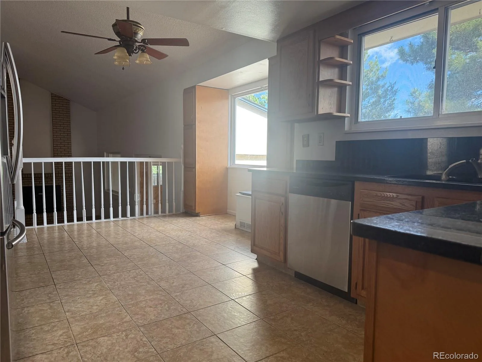 16433 E Girard Avenue Aurora CO 80013 | MLS #REC2525915 06112026164244 1600 5