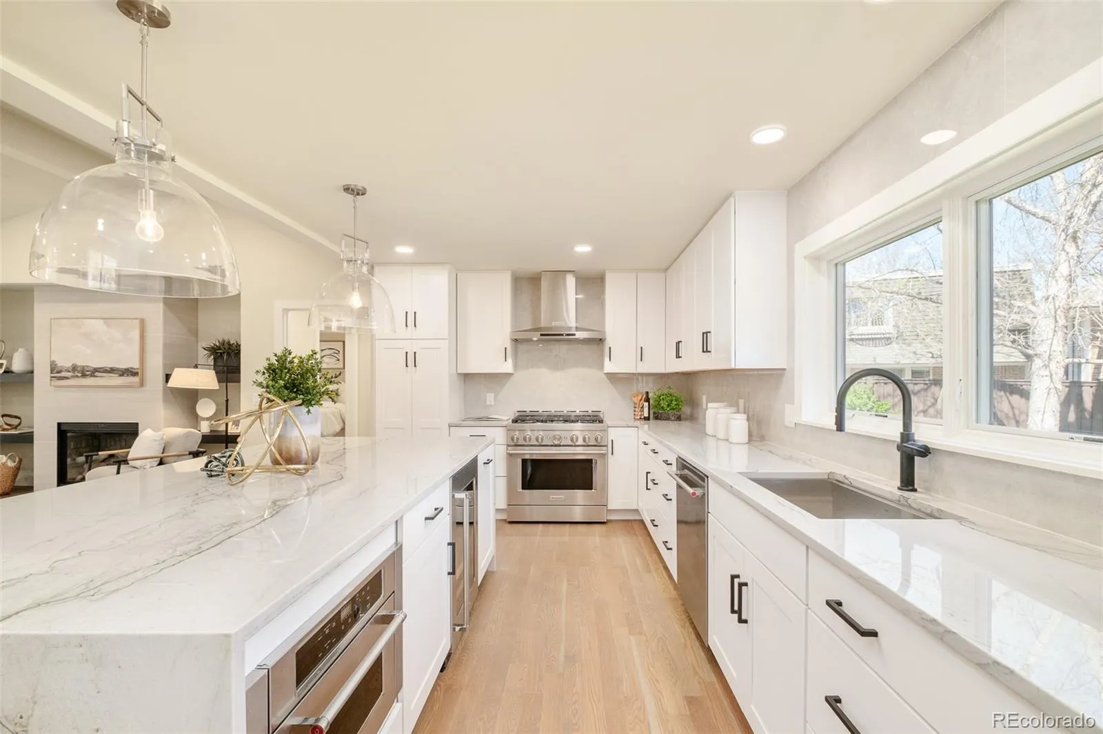 04032026220244 1600 20