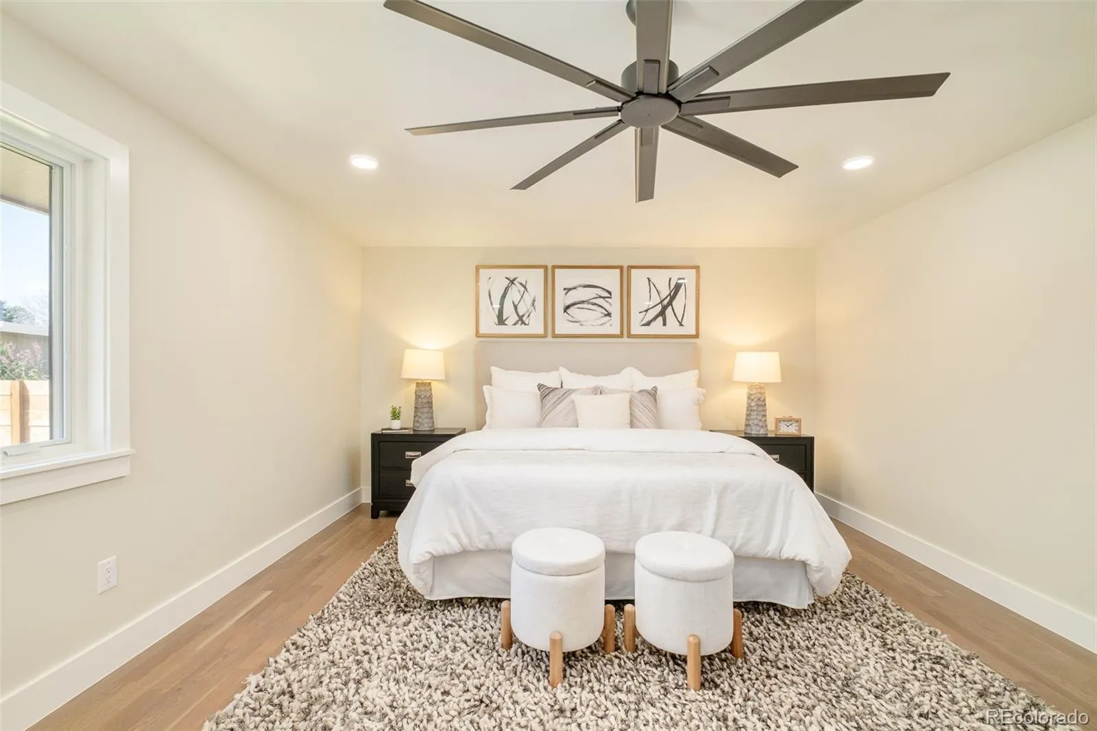 04032026220244 1600 24