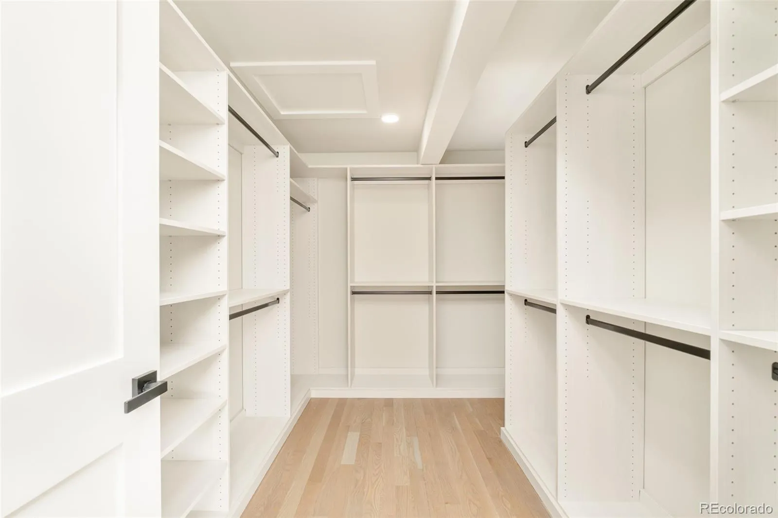 04032026220244 1600 29