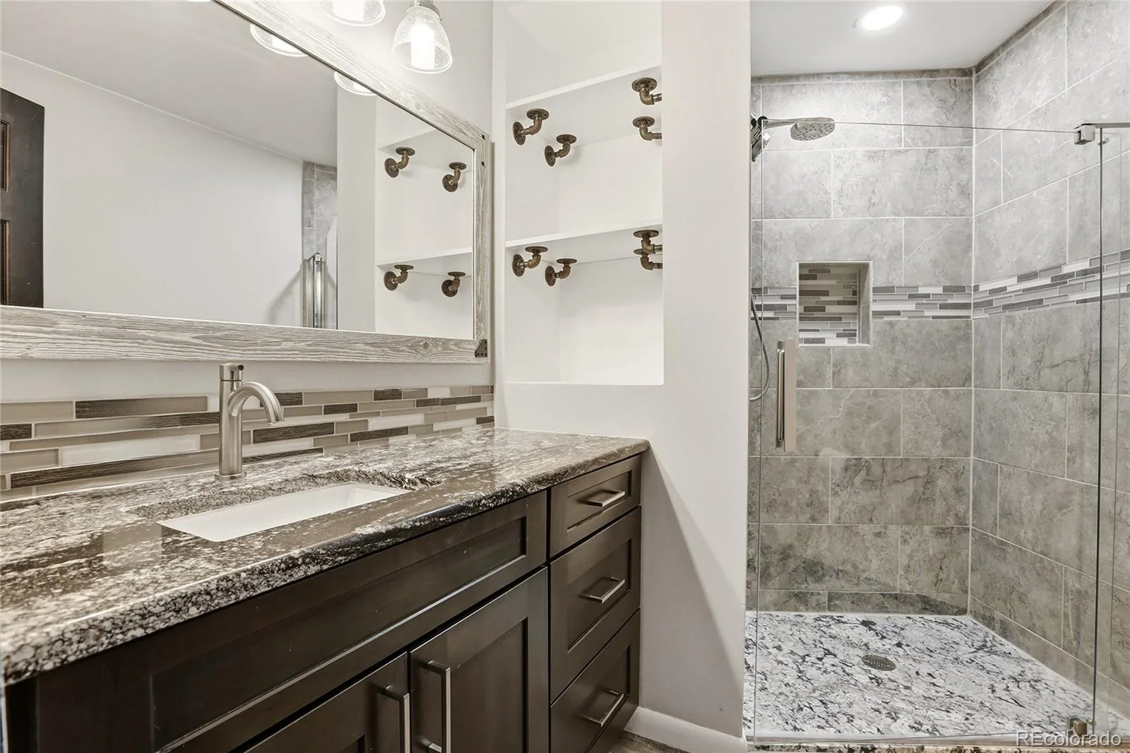 5607 Crawford Gulch Road Golden CO 80403 | MLS #REC2528777 08272026130406 1600 25