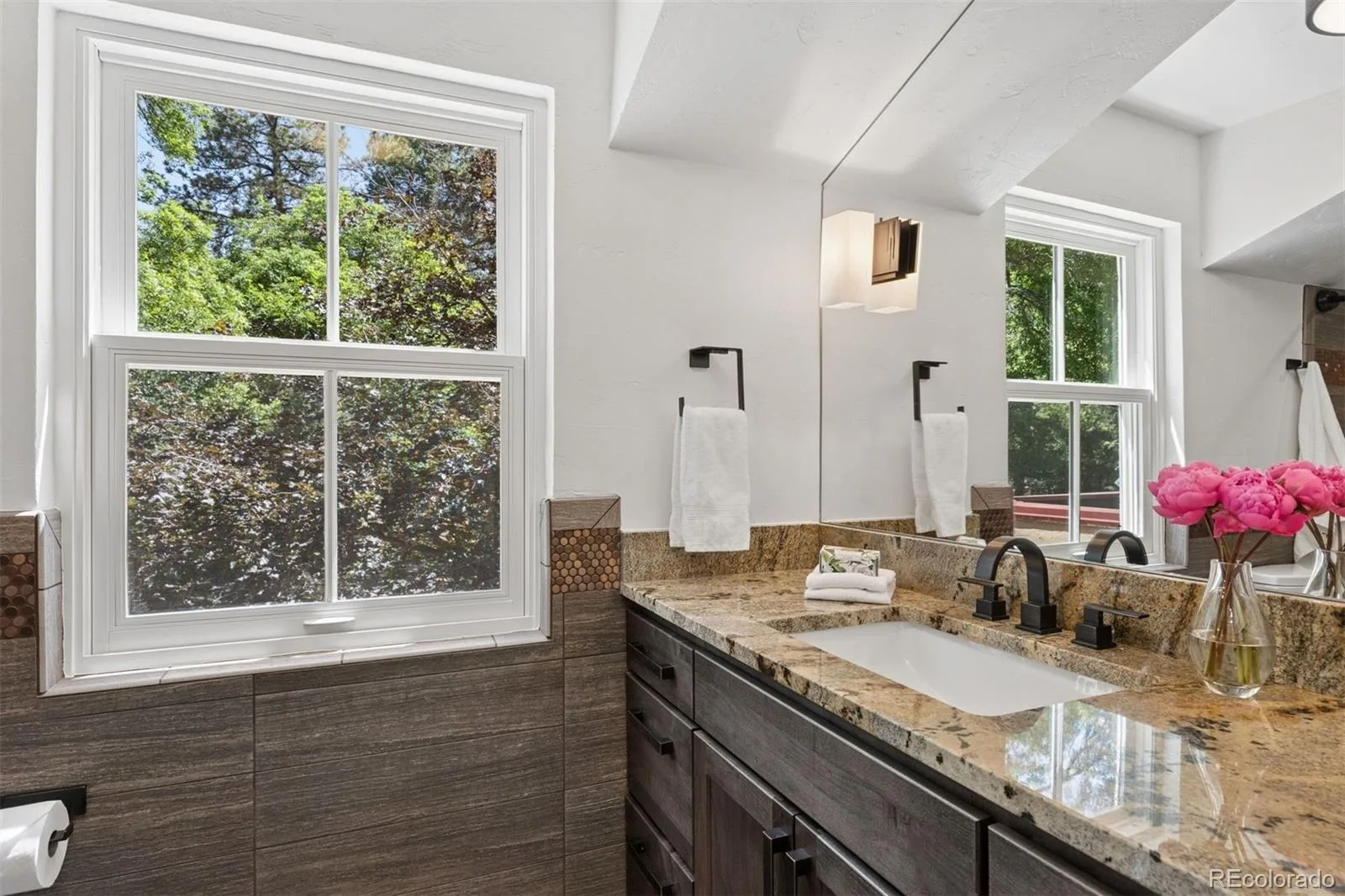 4301 E 6th Avenue Parkway Denver CO 80220 | MLS #REC2528783 08052026174400 1600 36