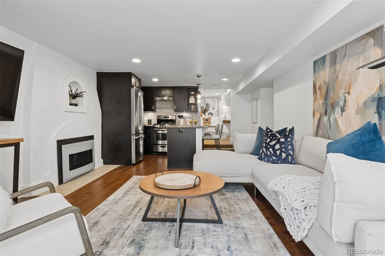 4301 E 6th Avenue Parkway Denver CO 80220 | MLS #REC2528783 08052026174400 1600 38
