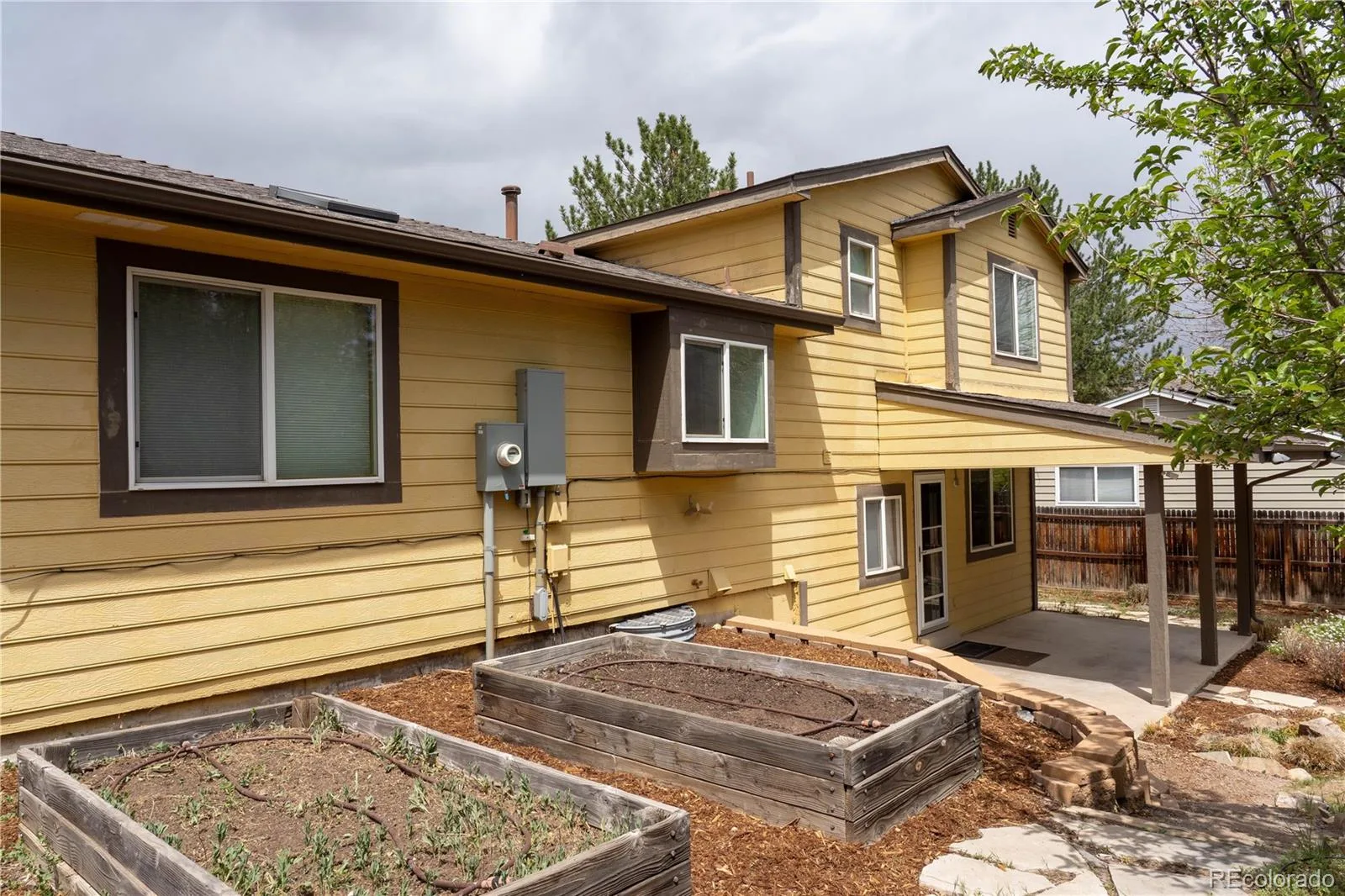 10650 W Berry Drive Littleton CO 80127 | MLS #REC2529222 07282026042459 1600 26