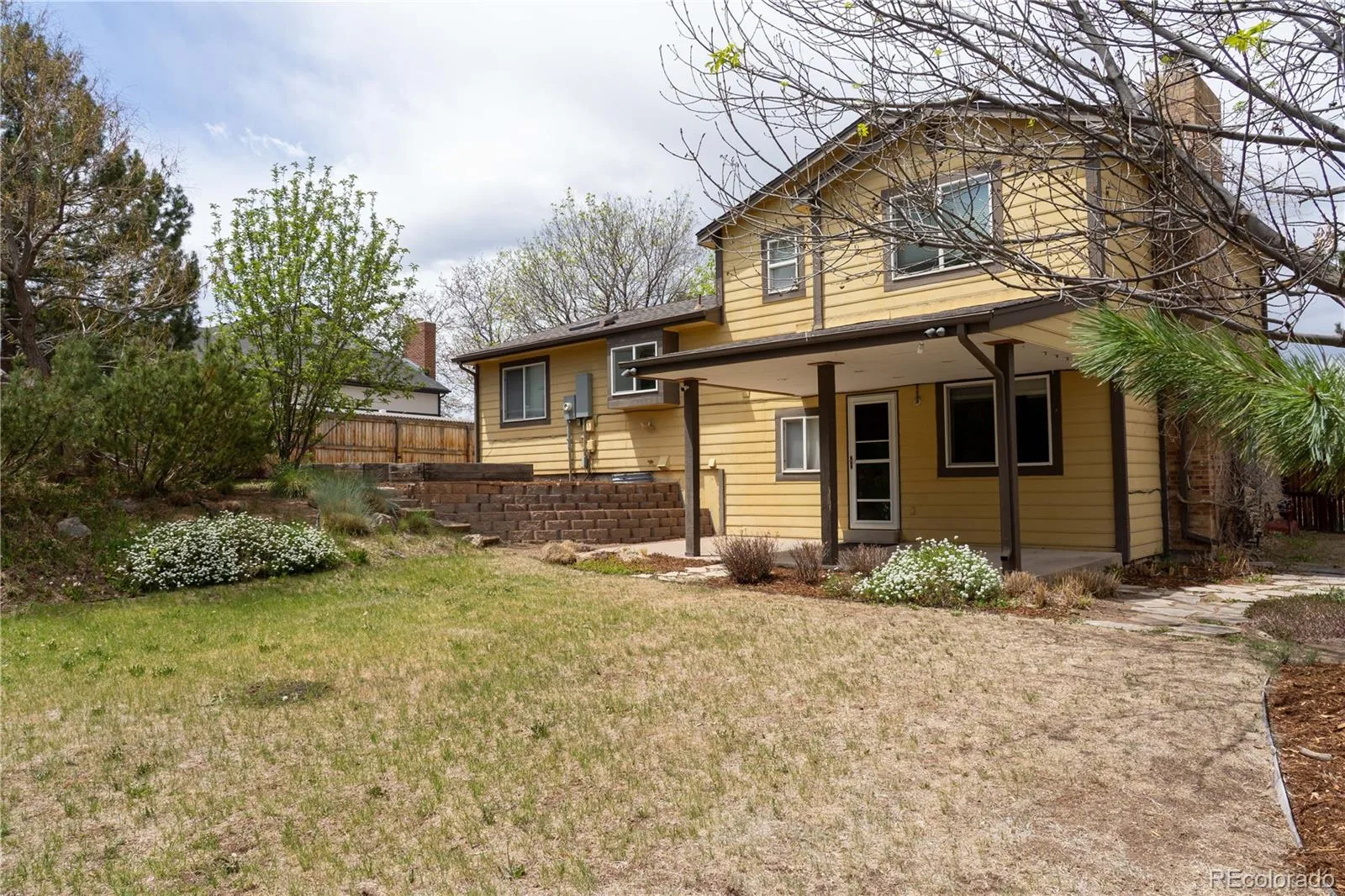 10650 W Berry Drive Littleton CO 80127 | MLS #REC2529222 07282026042459 1600 31