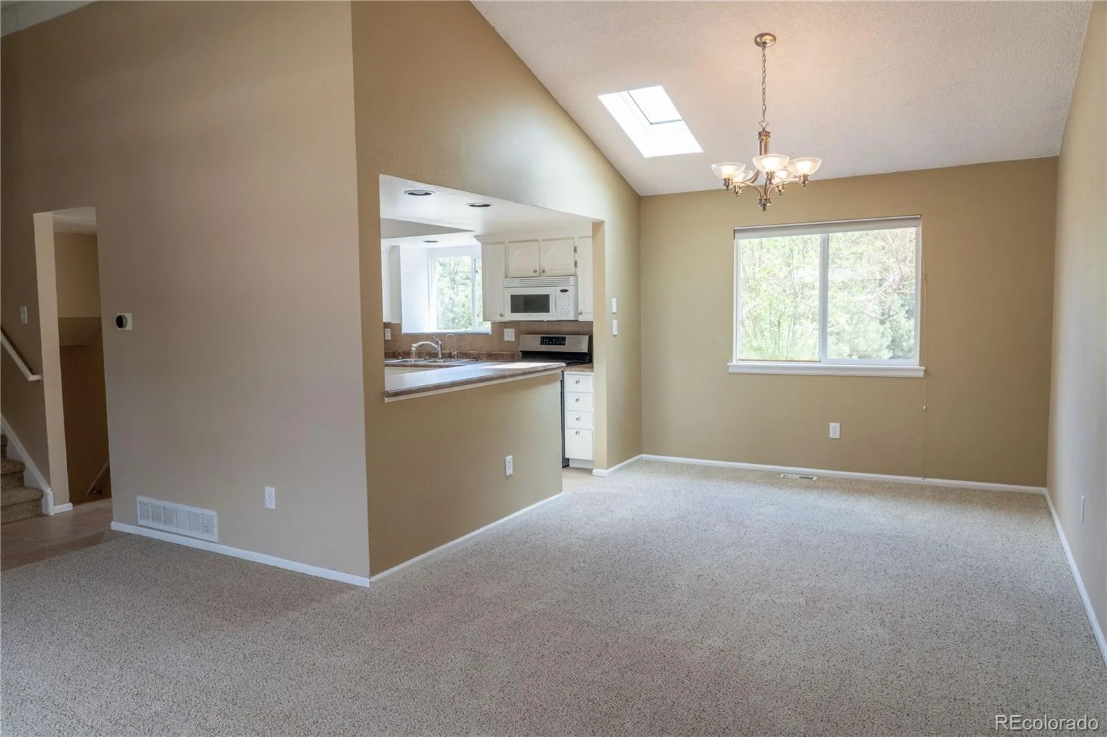 10650 W Berry Drive Littleton CO 80127 | MLS #REC2529222 07282026042459 1600 6
