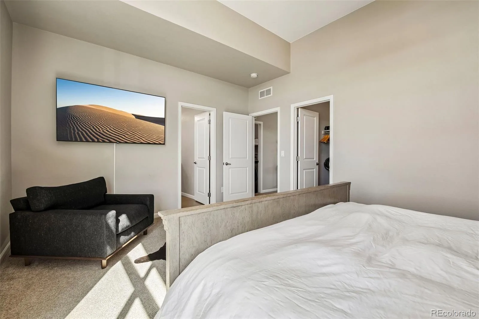 5189 E 63rd Place Commerce City CO 80022 | MLS #REC2529677 08232026192719 1600 21
