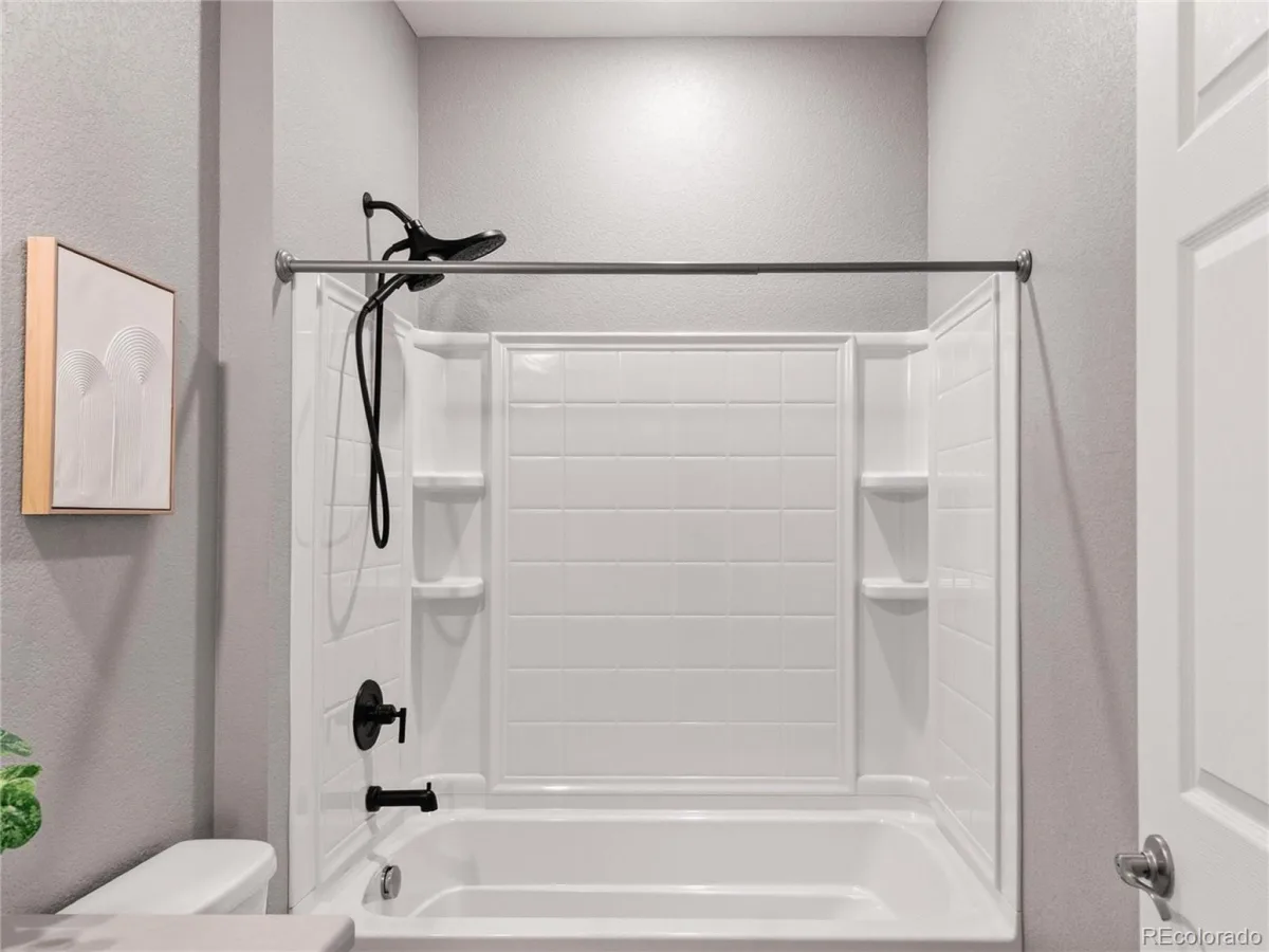 4482 S Ukraine Court Aurora CO 80015 MLS #REC2530299 06132026213926 1200 16