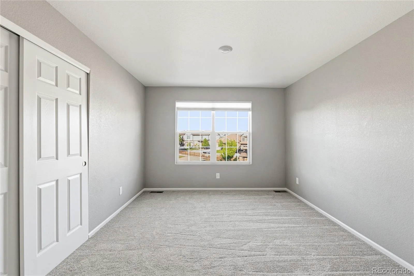 4482 S Ukraine Court Aurora CO 80015 MLS #REC2530299 06132026213926 1600 31