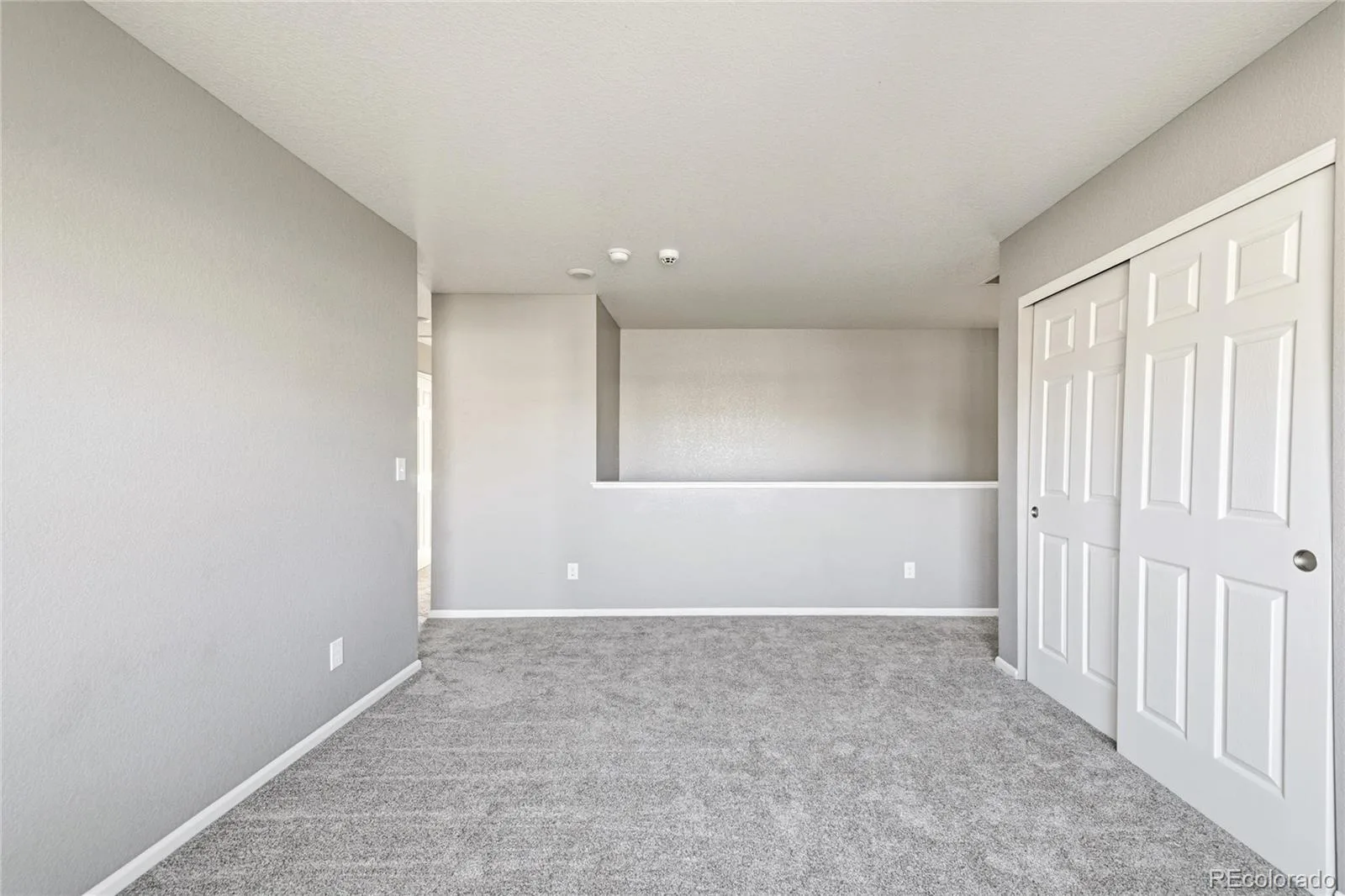 4482 S Ukraine Court Aurora CO 80015 MLS #REC2530299 06132026213926 1600 32