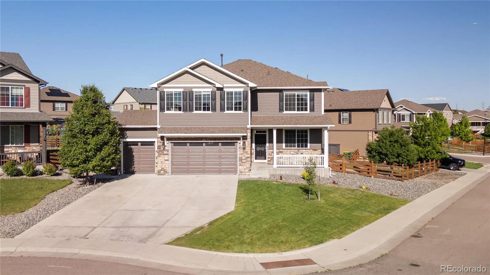4482 S Ukraine Court Aurora CO 80015 MLS #REC2530299 06132026213926 1600 38