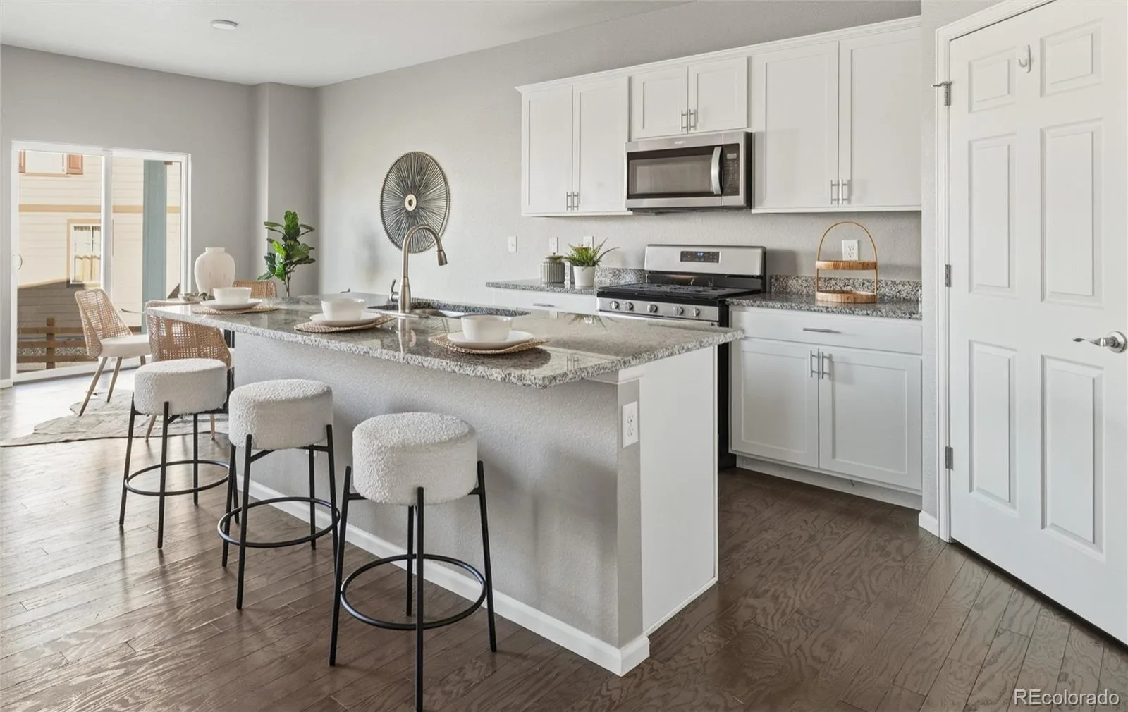 4482 S Ukraine Court Aurora CO 80015 MLS #REC2530299 06132026213926 1600 8