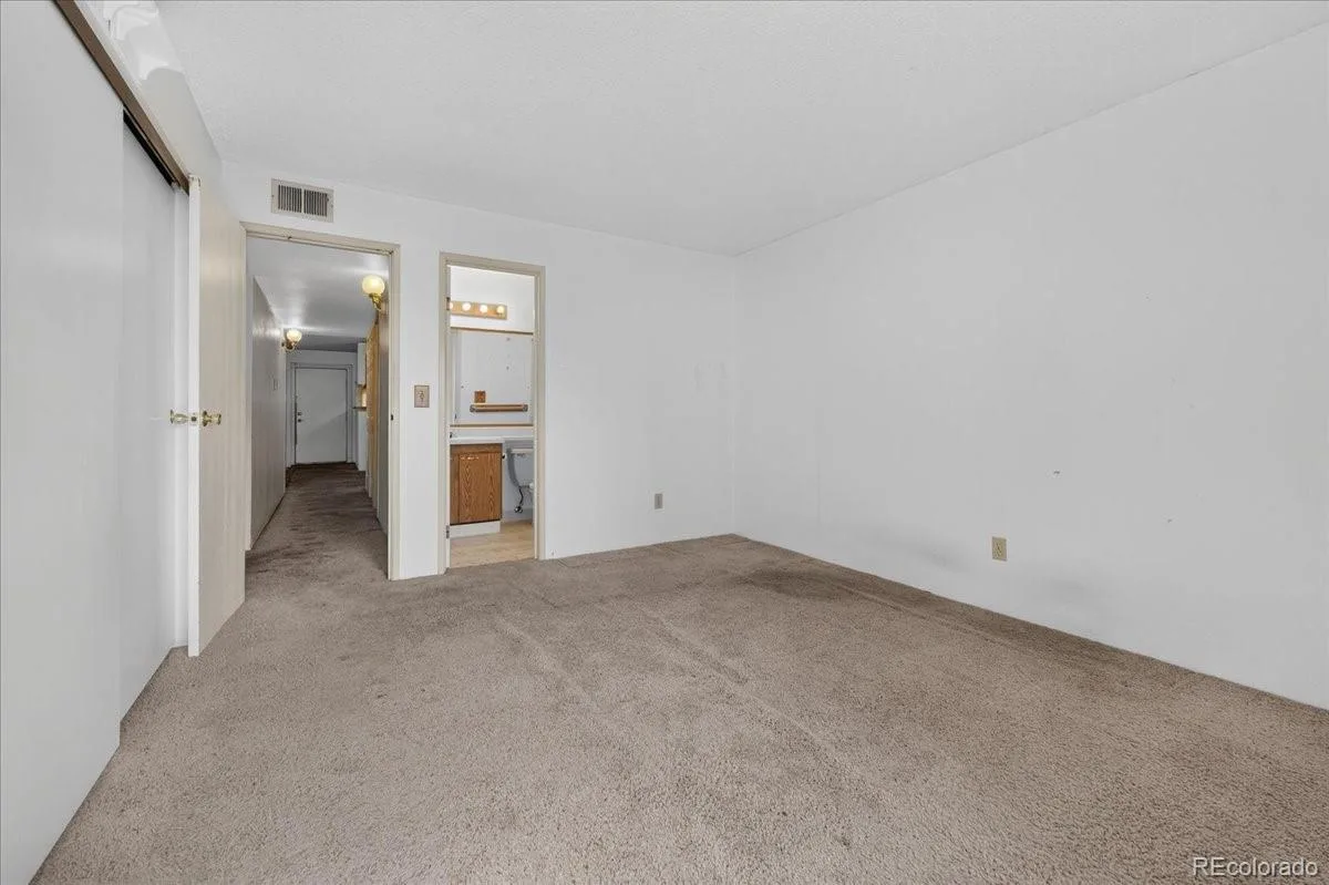 18021 E Kentucky Avenue #204 Aurora CO 80017 | MLS #REC2531287 08132026182003 1200 29