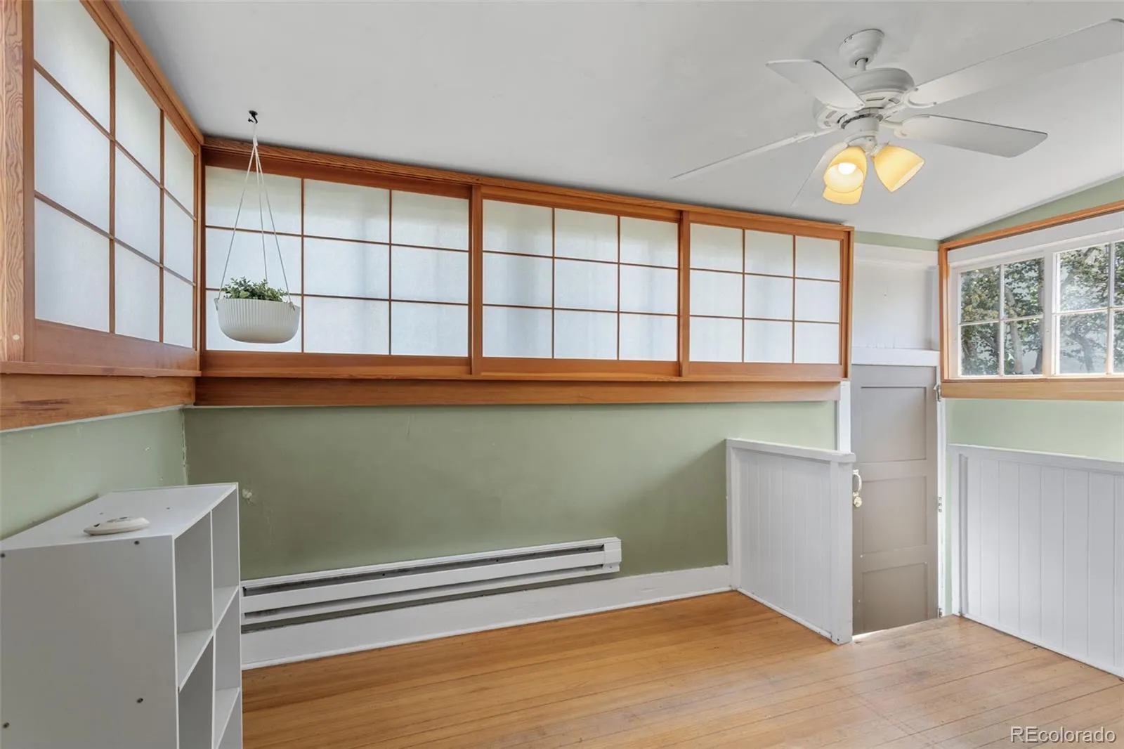 914 E Iowa Avenue Denver CO 80210 MLS #REC2531554 04242026185607 1600 19