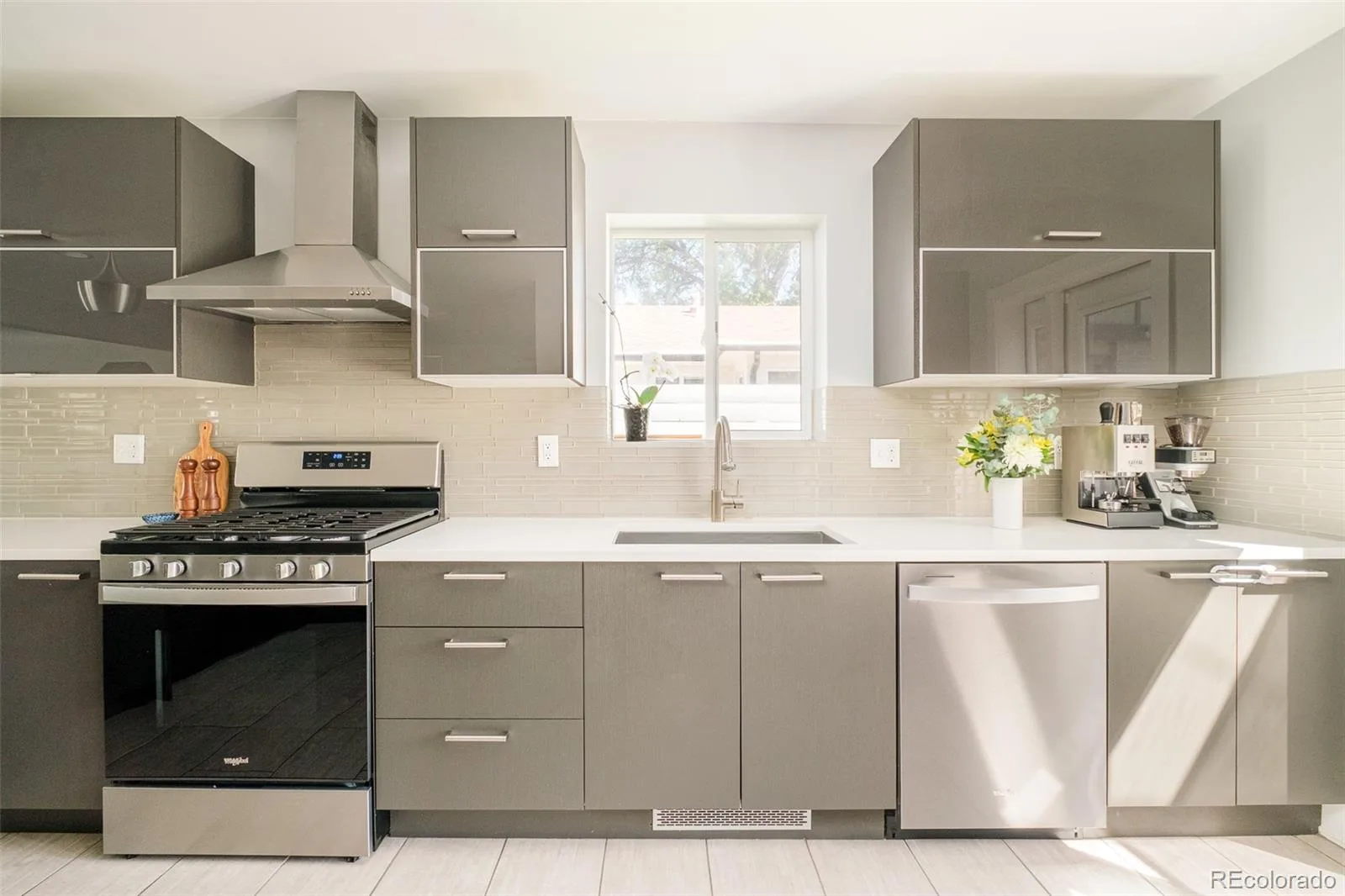 3320 W 33rd Avenue Denver CO 80211 | MLS #REC2532536 09222026221232 1600 13