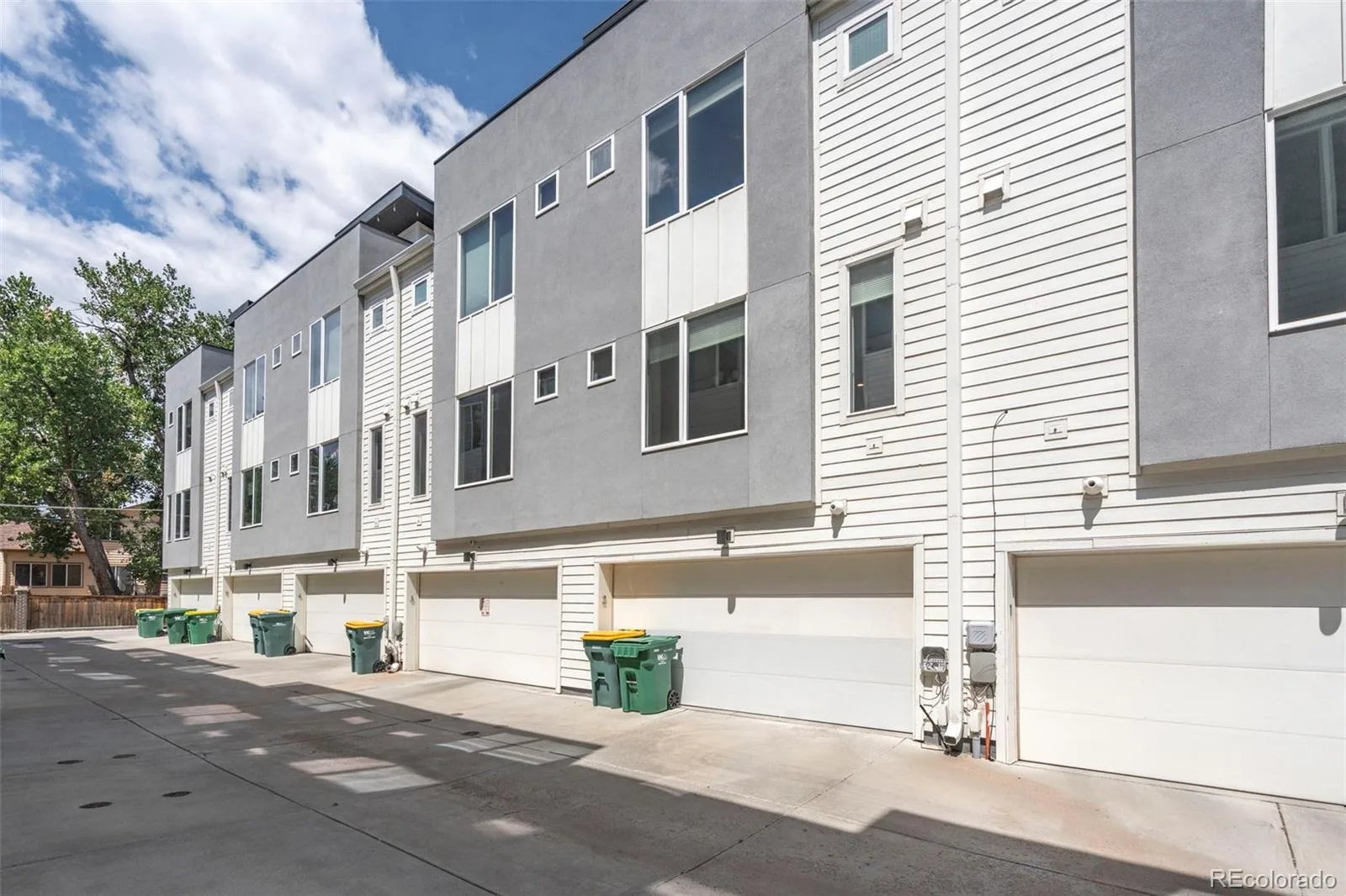 1615 Harlan Street #2 Lakewood CO 80214 | MLS #REC2532821 08272026171927 1600 26