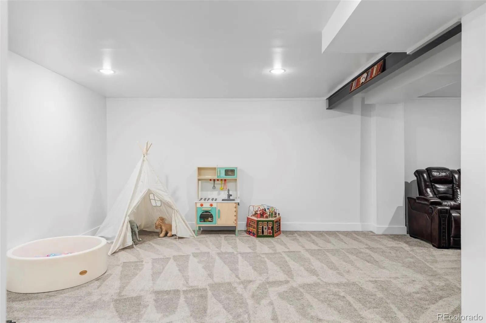 04102026235514 1600 27