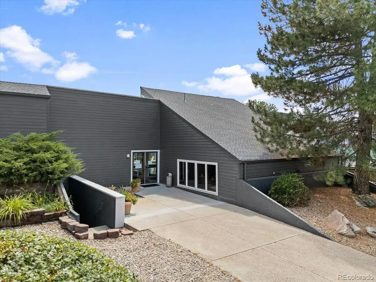 02102026141850 1200 20