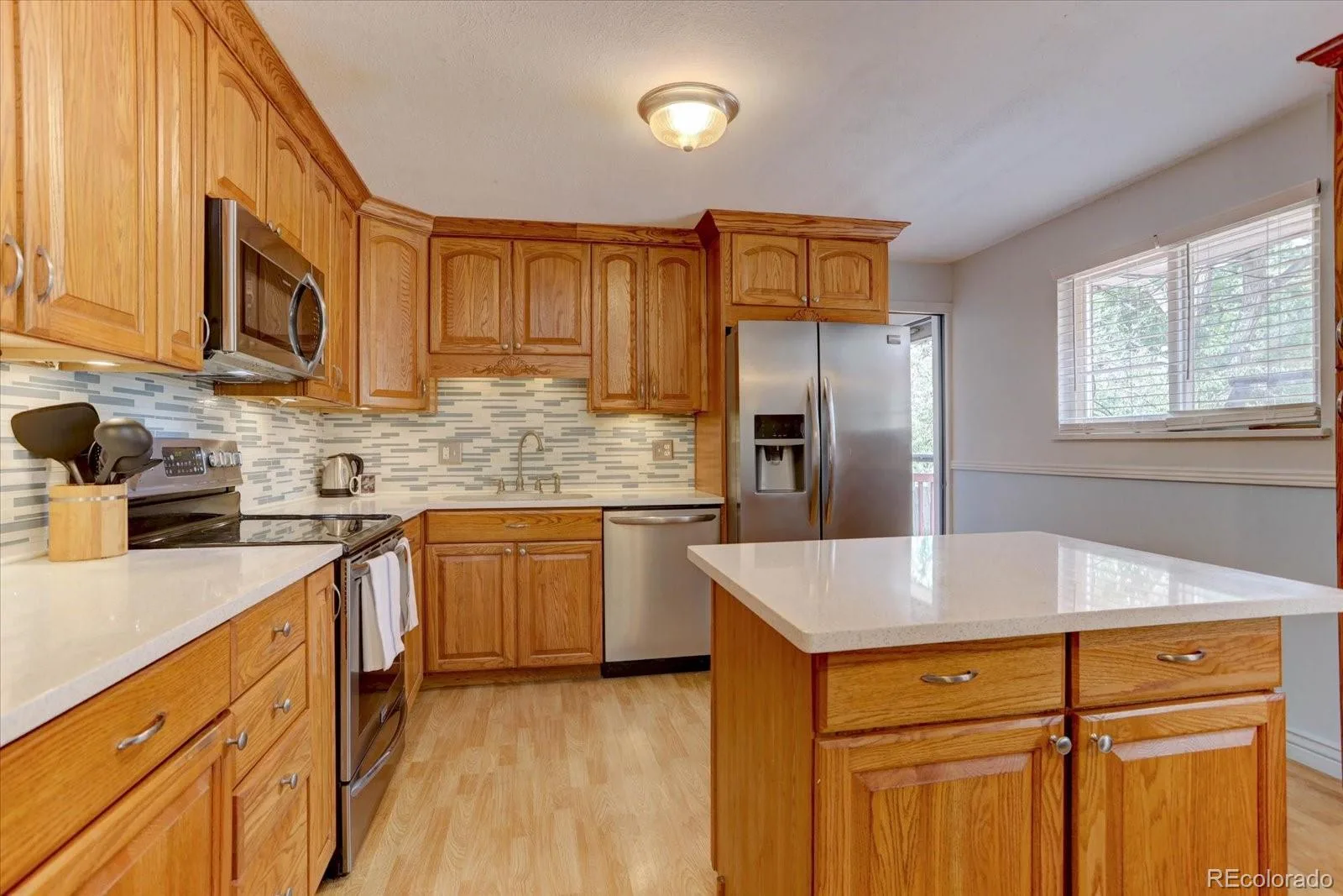 1805 S Ammons Street Denver CO 80232 | MLS #REC2533962 08112026165241 1600 12