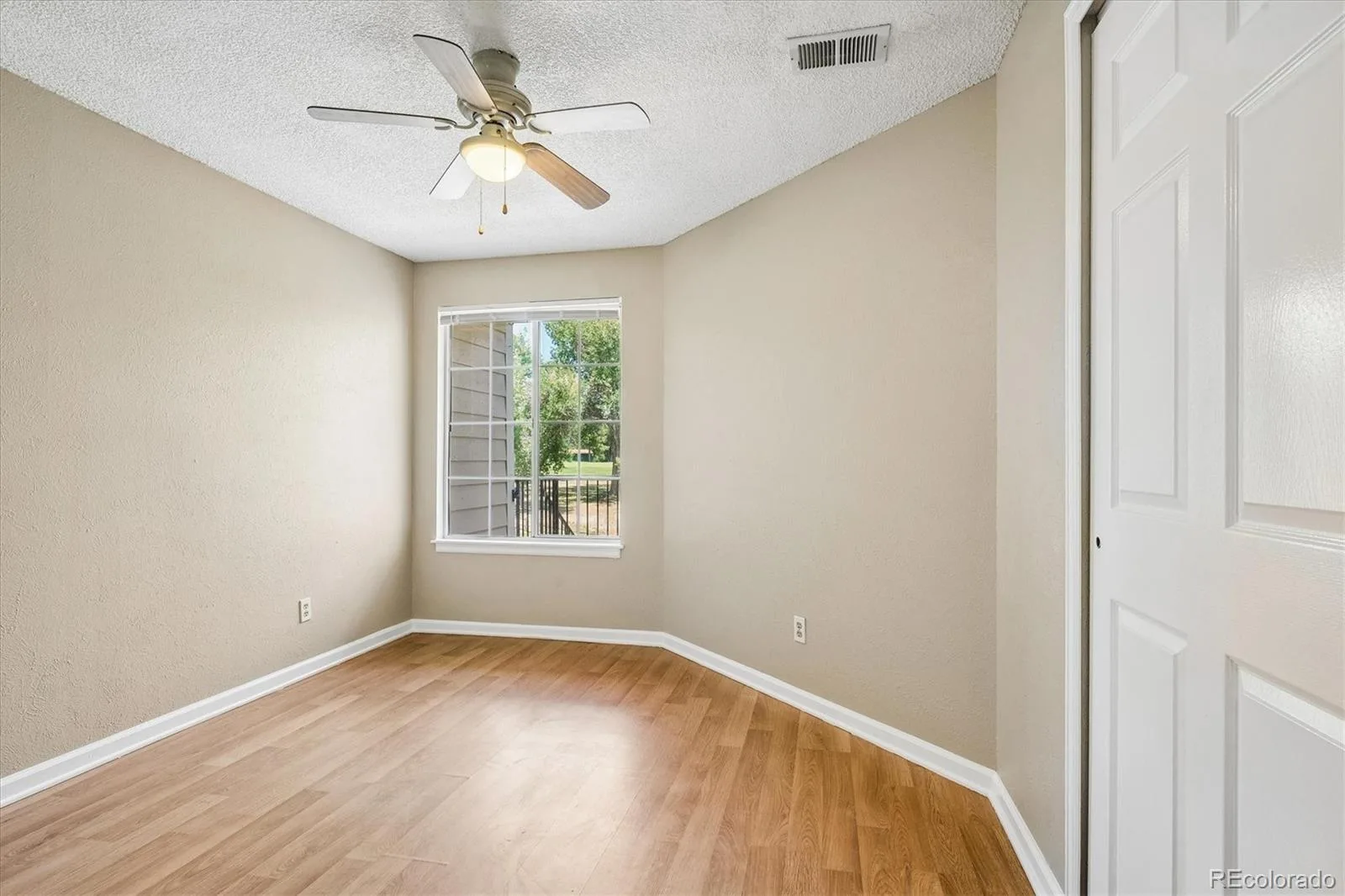 13843 E Lehigh Avenue #B Aurora CO 80014 | MLS #REC2535319 07242026144434 1600 15