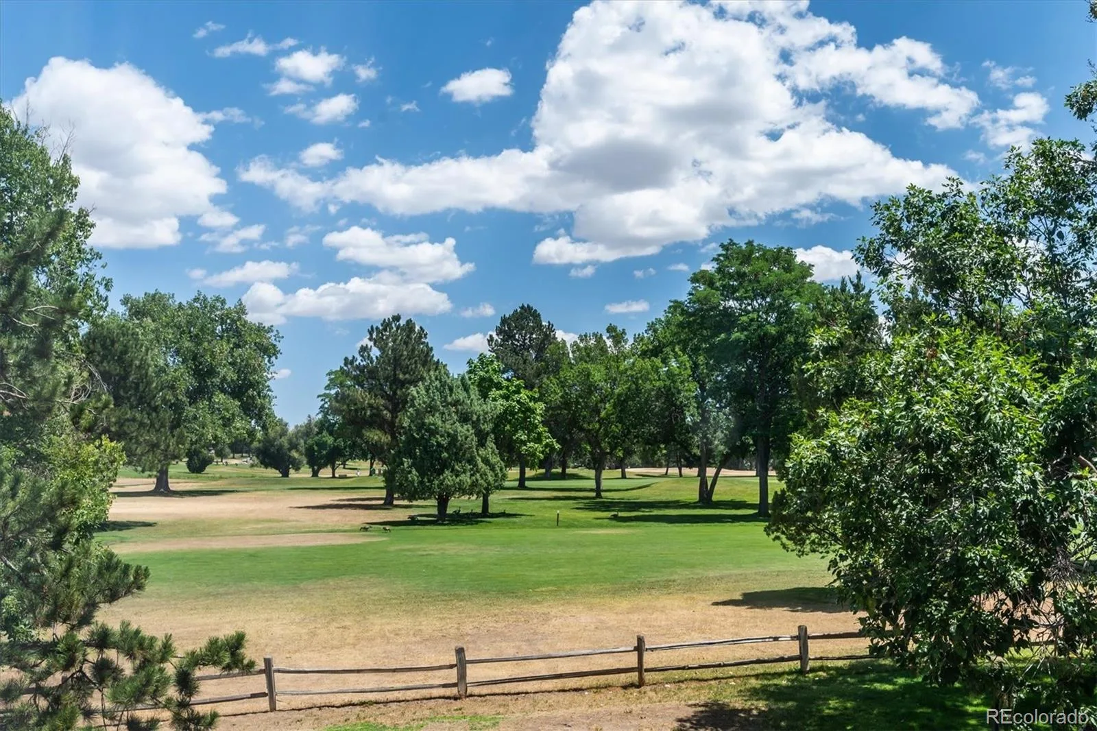 13843 E Lehigh Avenue #B Aurora CO 80014 | MLS #REC2535319 07242026144434 1600 21