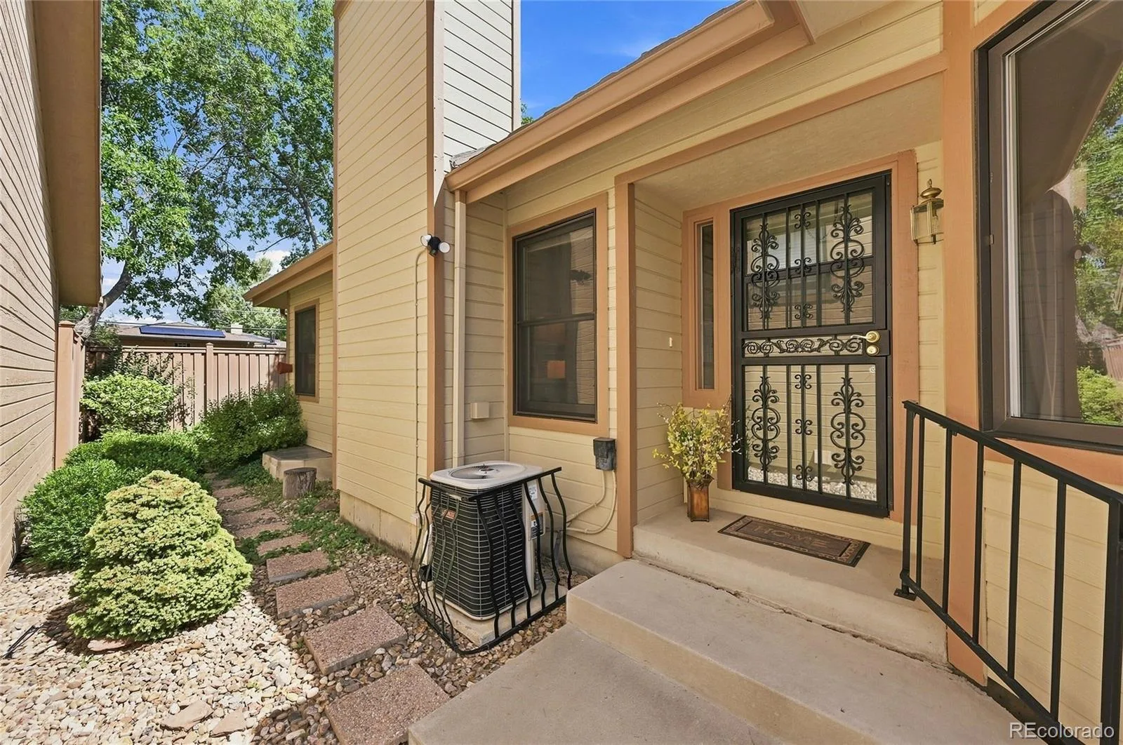 4565 E Mexico Avenue #14 Denver CO 80222 | MLS #REC2536181 08302026050325 1600 3