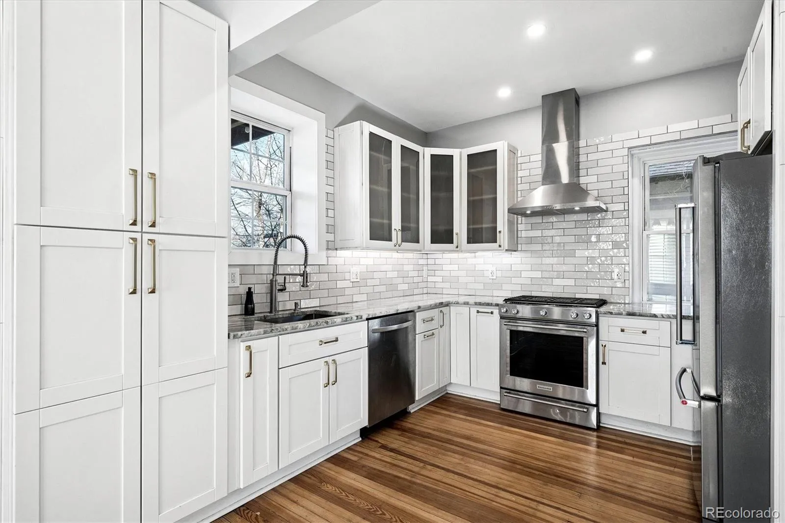 333 S Downing Street Denver CO 80209 MLS #REC2537143 05092026023933 1600 11