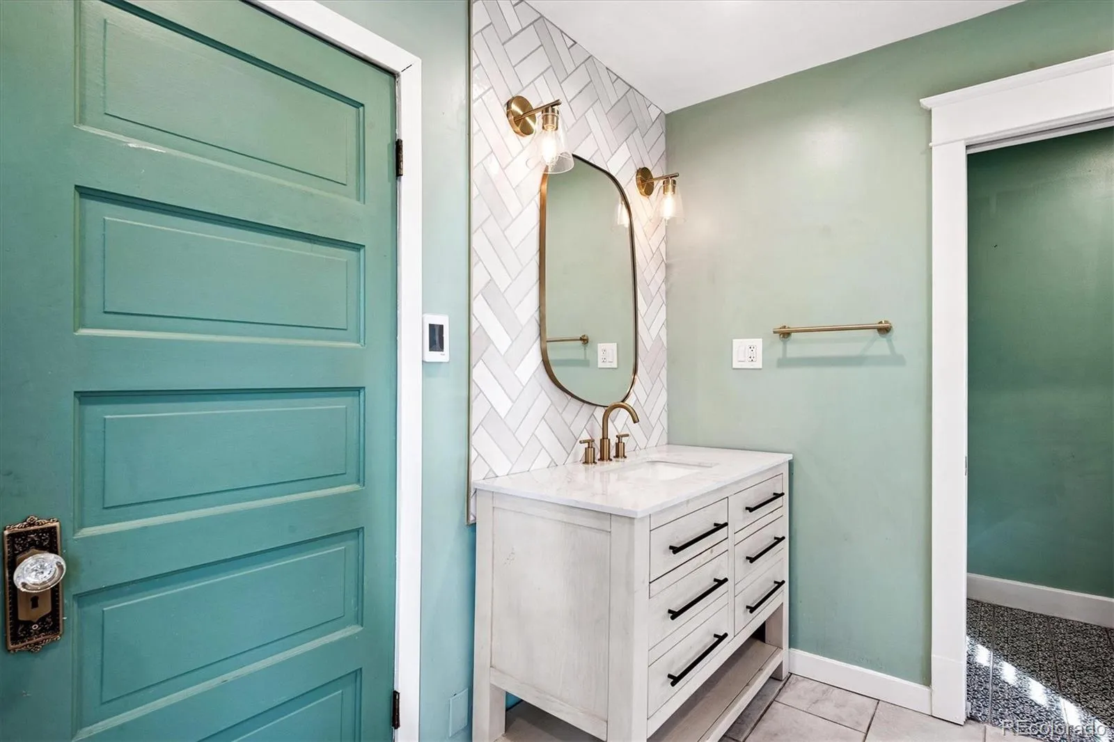 333 S Downing Street Denver CO 80209 MLS #REC2537143 05092026023933 1600 19