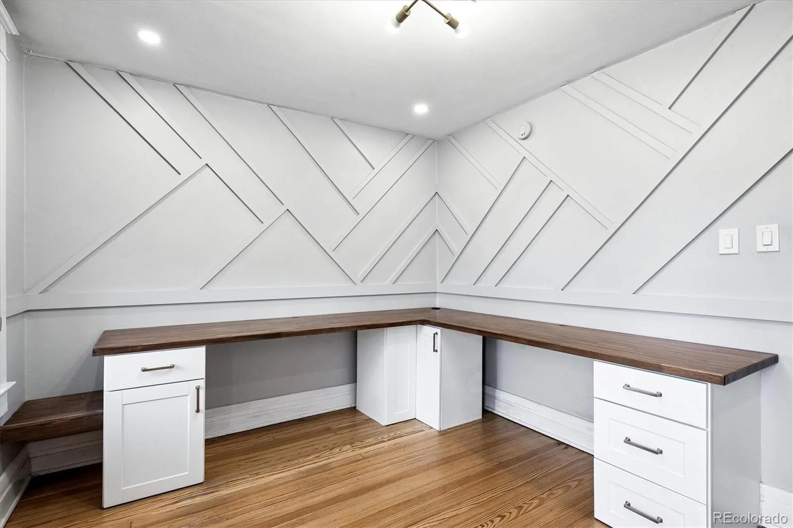 333 S Downing Street Denver CO 80209 MLS #REC2537143 05092026023933 1600 23