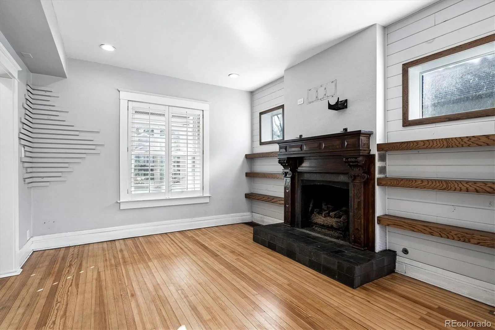 333 S Downing Street Denver CO 80209 MLS #REC2537143 05092026023933 1600 7