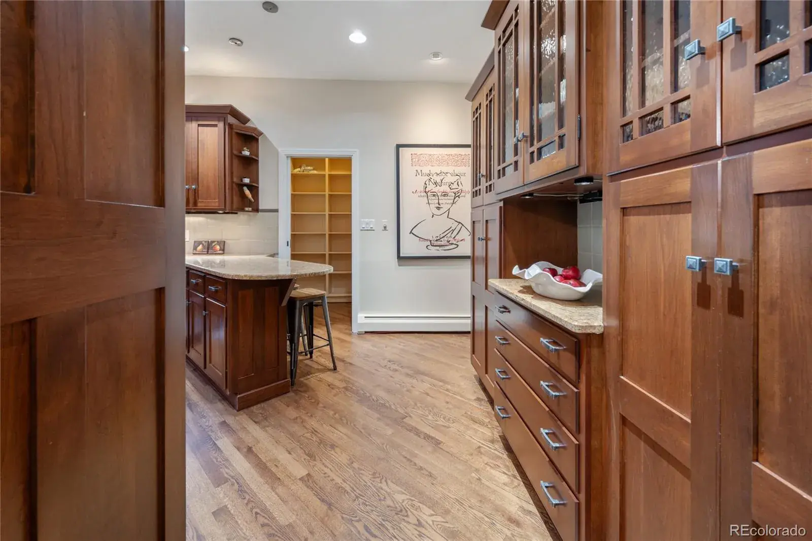 12042025002339 1600 11