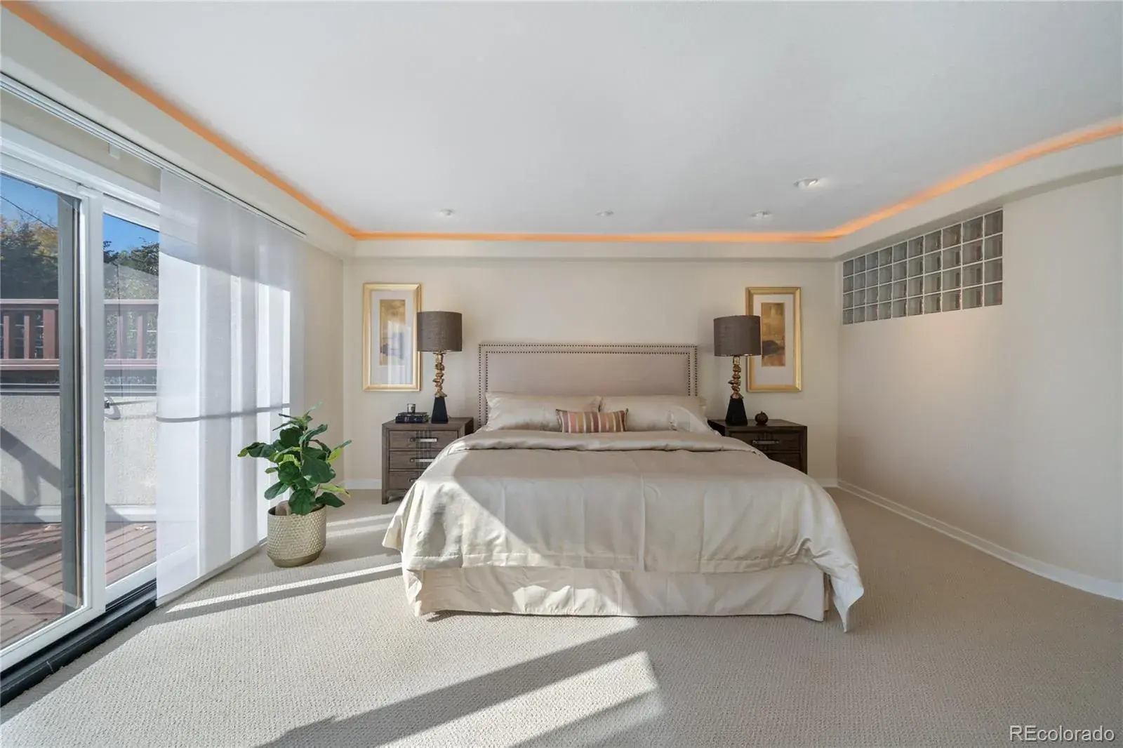 12042025002339 1600 25