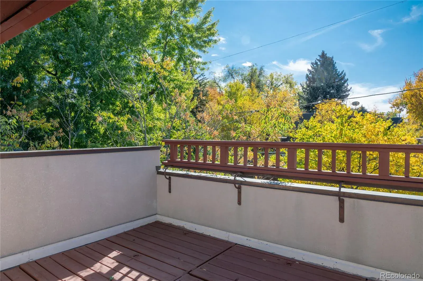 12042025002339 1600 34