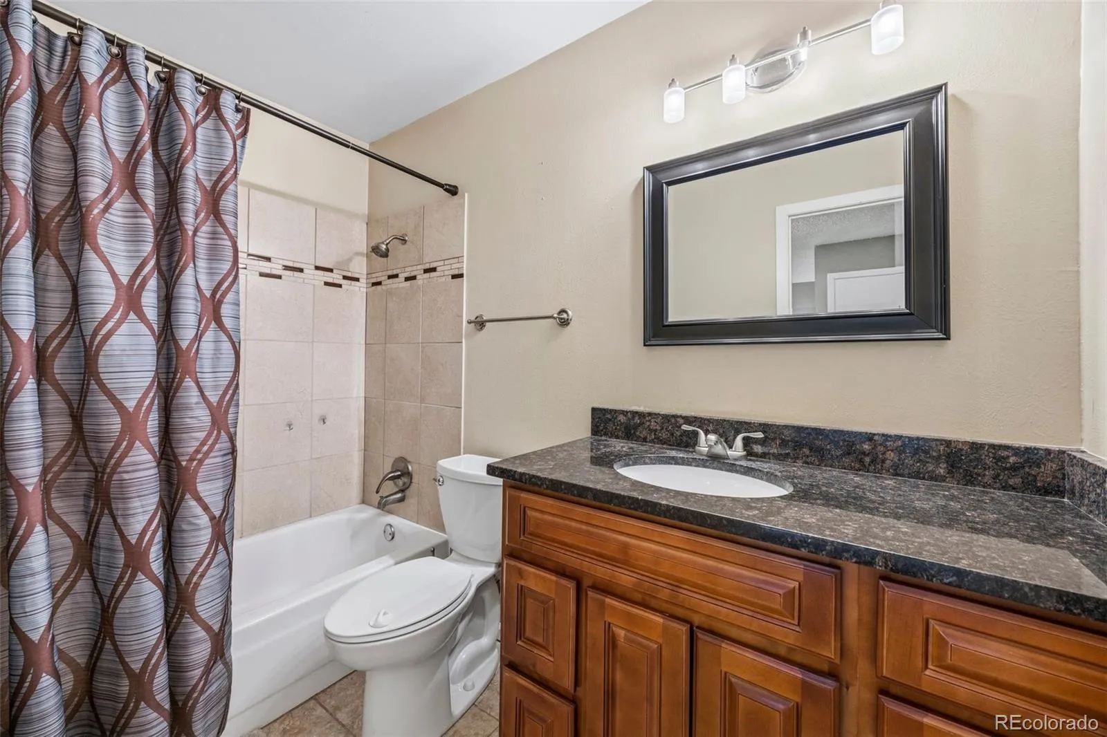 2496 S Vaughn Way #D Aurora CO 80014 MLS #REC2538459 05022026055739 1600 25