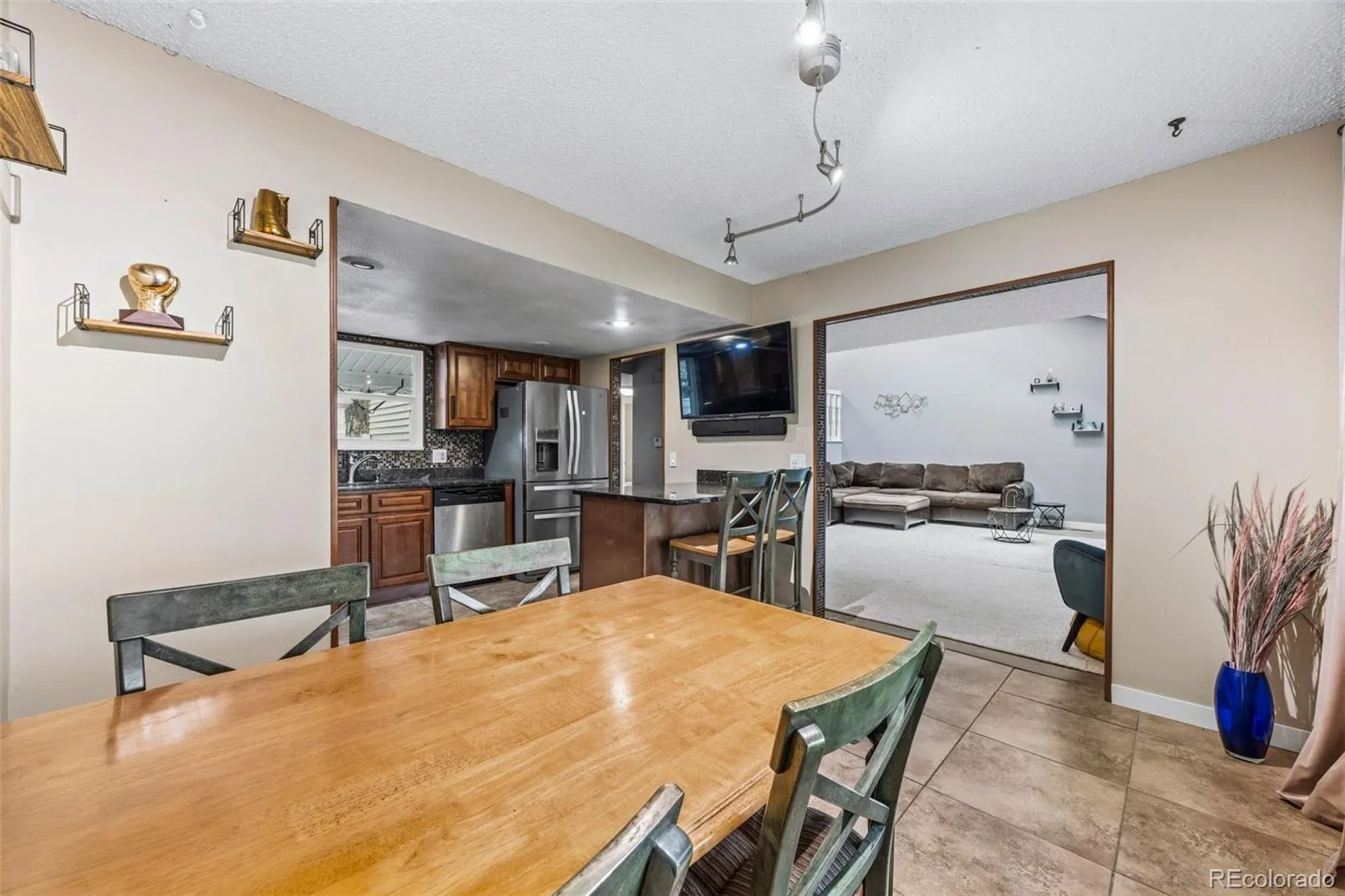 2496 S Vaughn Way #D Aurora CO 80014 MLS #REC2538459 05022026055739 1600 4