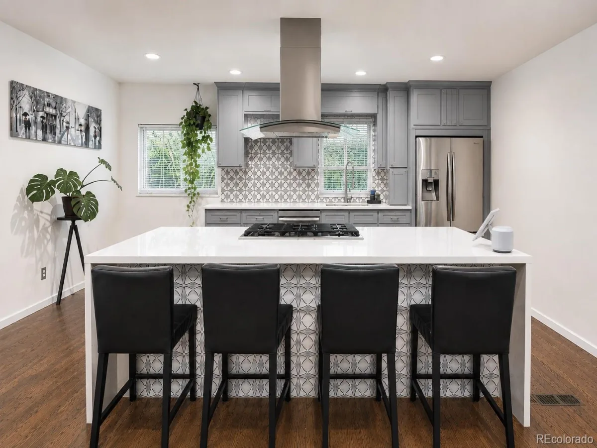 205 S Tucson Circle Aurora CO 80012 | MLS #REC2539068 08262026213937 1200 12