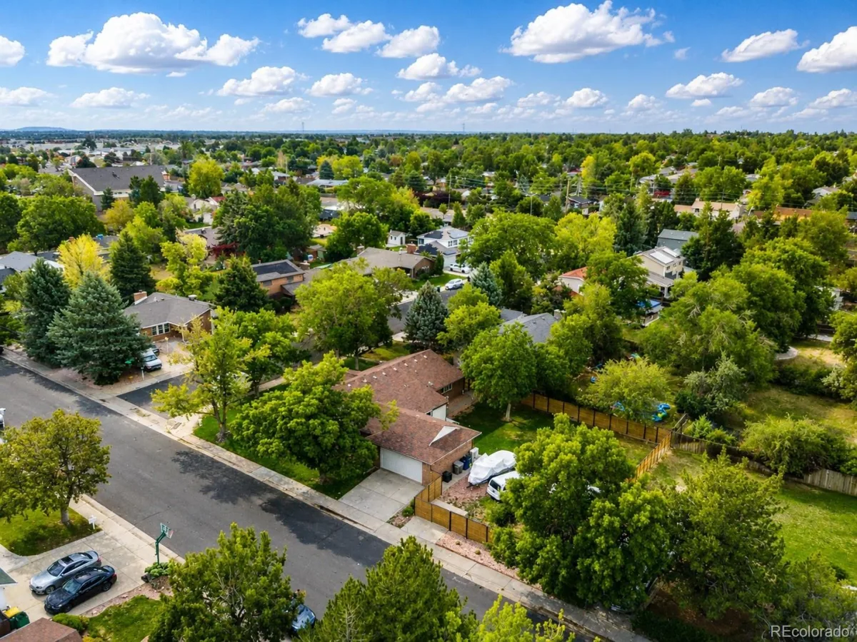205 S Tucson Circle Aurora CO 80012 | MLS #REC2539068 08262026213937 1200 42