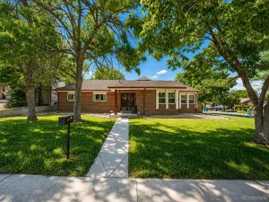 205 S Tucson Circle Aurora CO 80012 | MLS #REC2539068 08262026213937 300 0