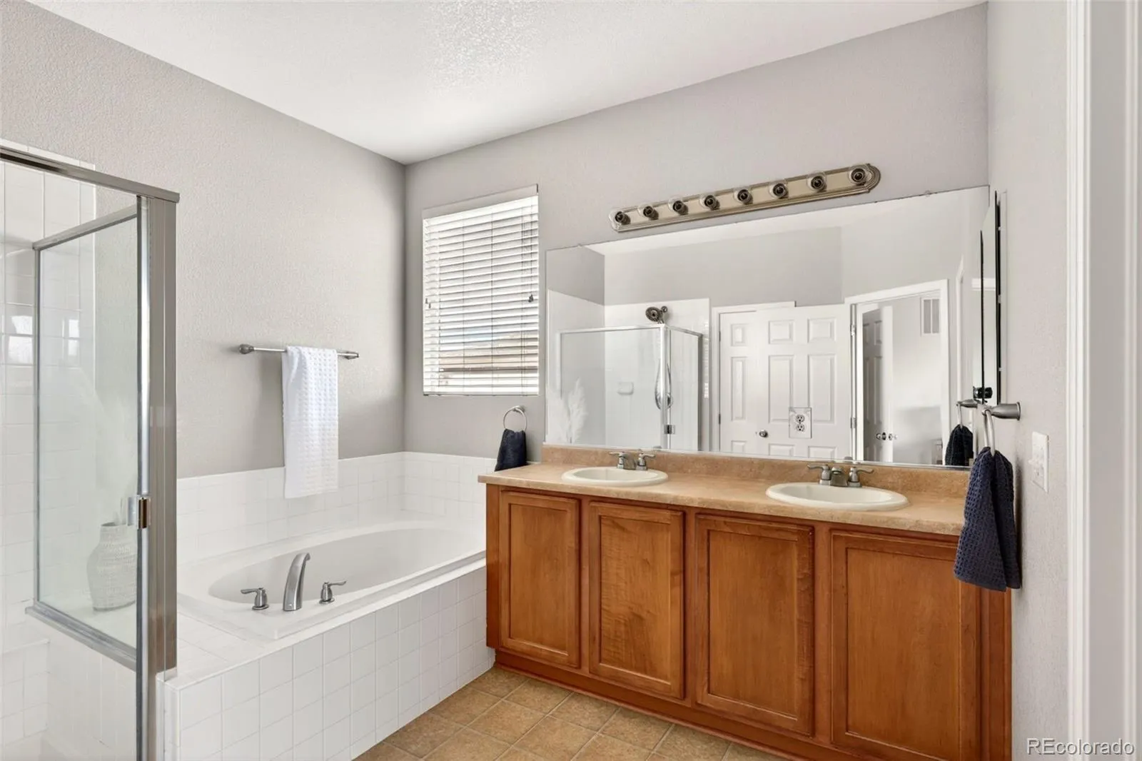 20473 E Girard Drive Aurora CO 80013 MLS #REC2539771 04222026163633 1600 21