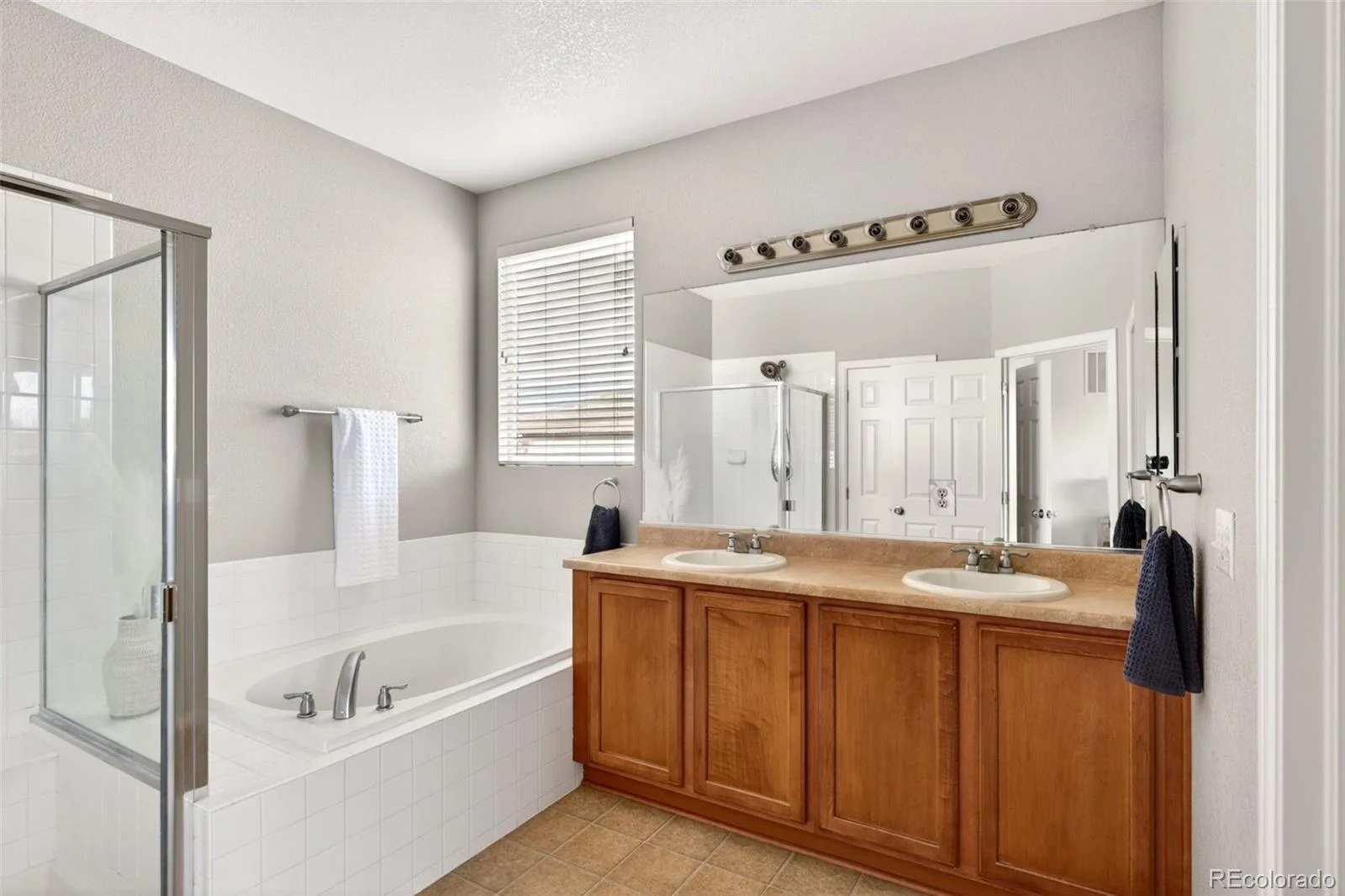 20473 E Girard Drive Aurora CO 80013 MLS #REC2539771 06092026013731 1600 21
