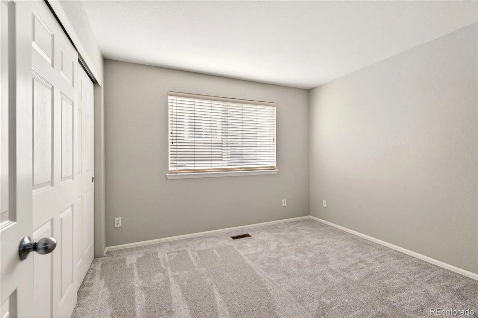 20473 E Girard Drive Aurora CO 80013 MLS #REC2539771 06092026013731 1600 22