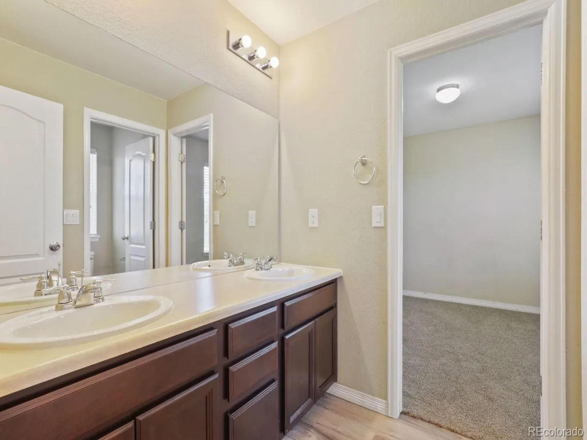 25771 E Archer Avenue Aurora CO 80018 | MLS #REC2541372 08262026194725 1200 21