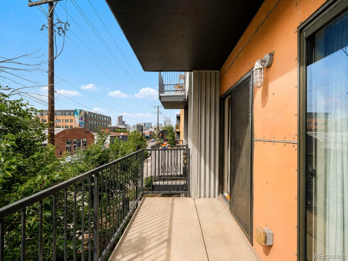 3149 Blake Street #202 Denver CO 80205 MLS #REC2542552 06162026050801 1200 2