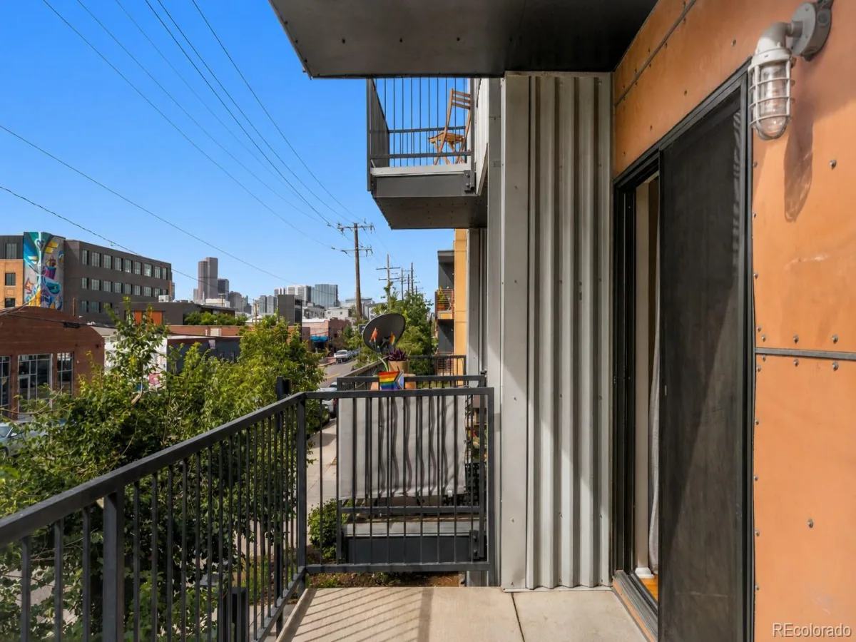 3149 Blake Street #202 Denver CO 80205 MLS #REC2542552 06162026050801 1200 3