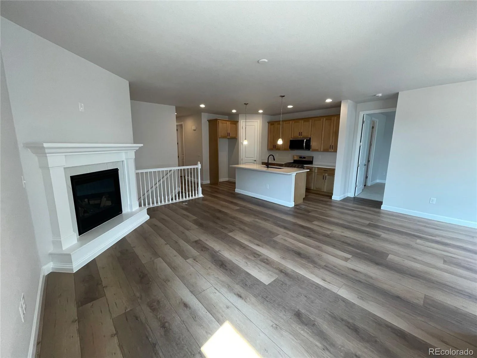 1993 Spencer Avenue Castle Rock CO 80104 | MLS #REC2543230 08262026225355 1600 22
