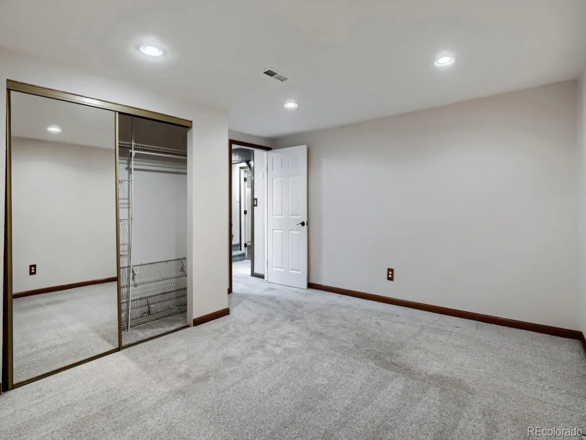 6115 Johnson Way Arvada CO 80004 MLS #REC2543281 06192026235314 1200 21