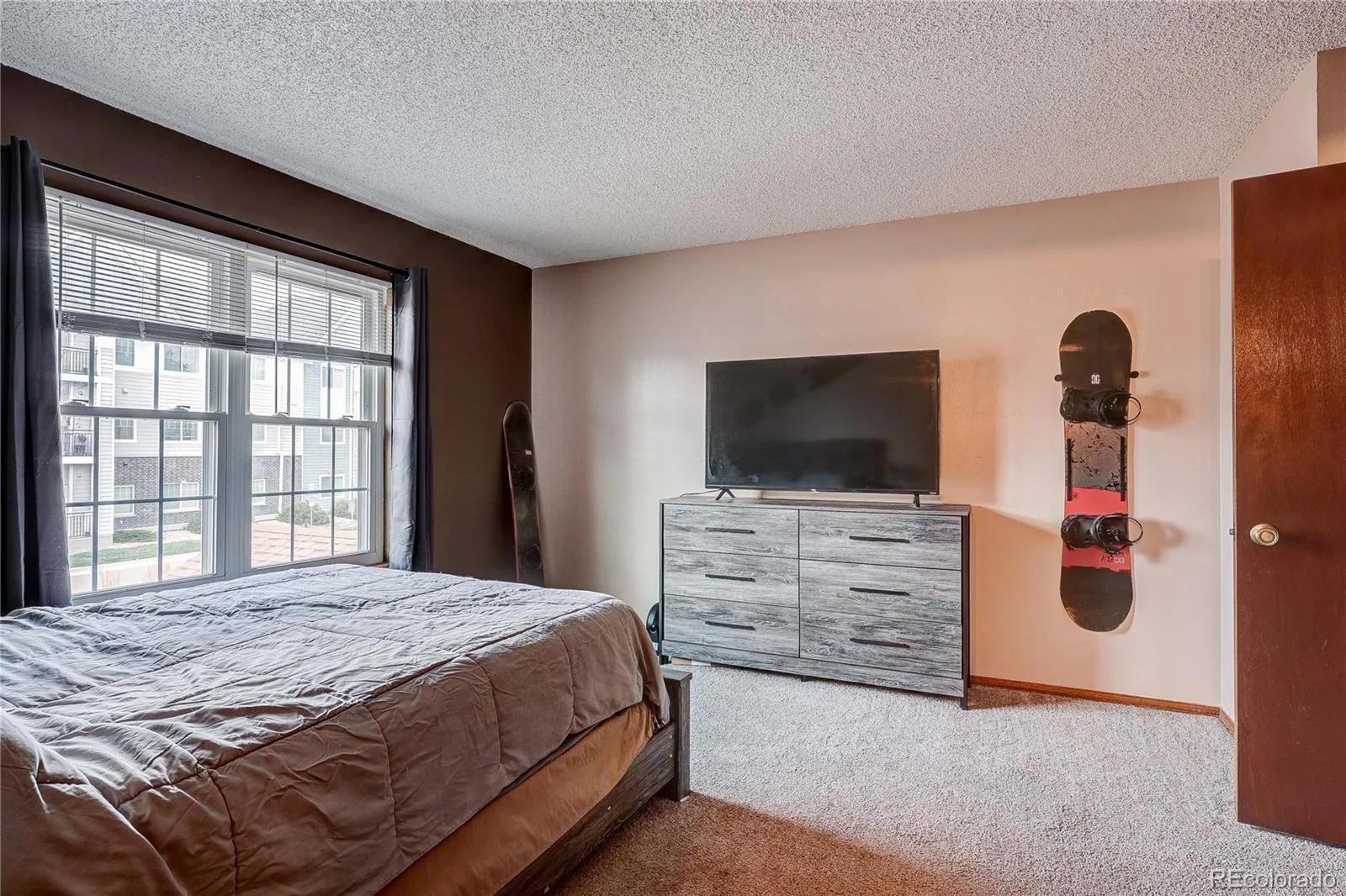 2054 S Balsam Street Lakewood CO 80227 | MLS #REC2543368 08152026164237 1600 11